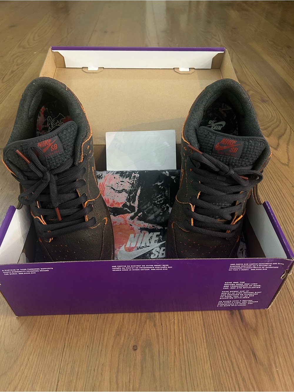 Nike SB Dunk Low Pro PRM Riot Skateshop Dark Smoke Gray Krampus Orange Size10.5 - Picture 14 of 16